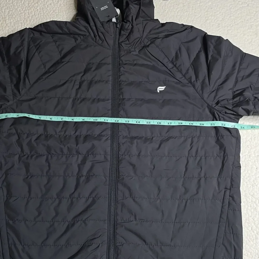 3133 NWT Fabletics The Commuter Light Fill Jacket Sz Med Black